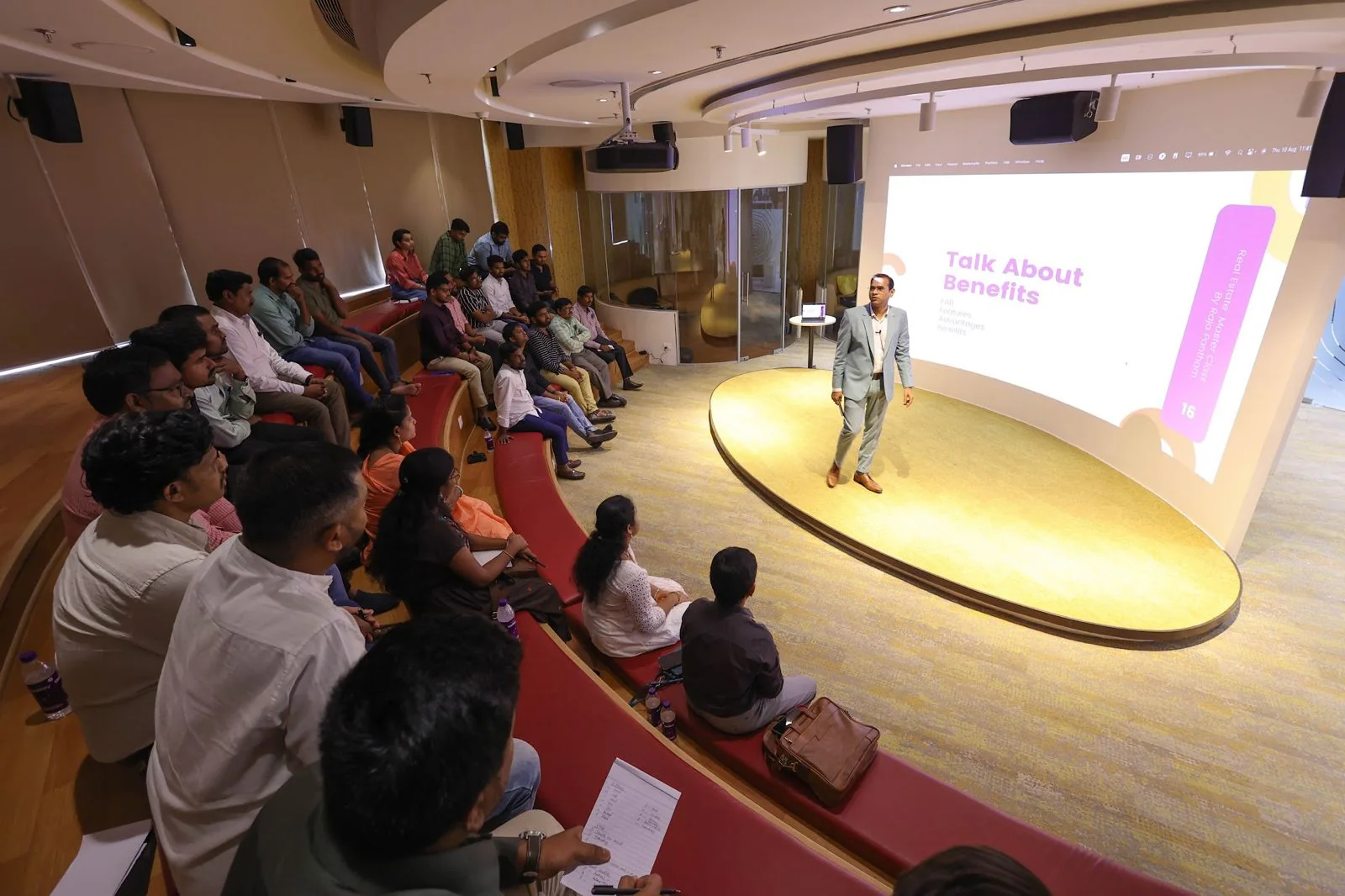 Raja Pantham leading a real estate sales master class for developer teams, Hyderabad